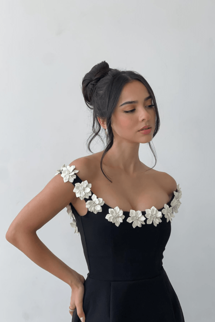 SOERA Mila Sleeveless Floral Mini Dress - Dresses - Black M