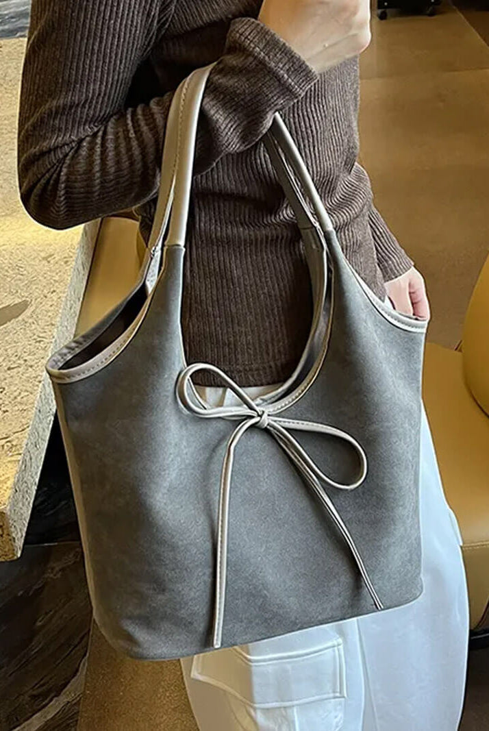 SOERA Florence Suede Bow Bag - Handbags - Soera-Bow-Bag/Black Black Regular