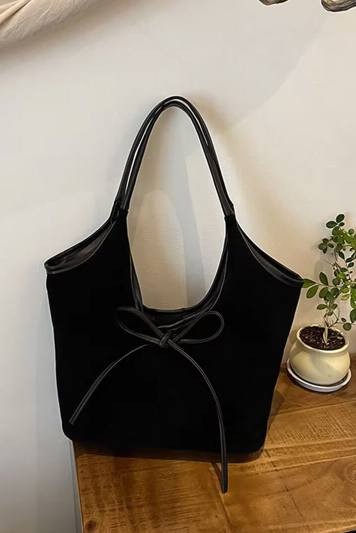 SOERA Florence Suede Bow Bag - Handbags - Soera-Bow-Bag/Black Black Regular