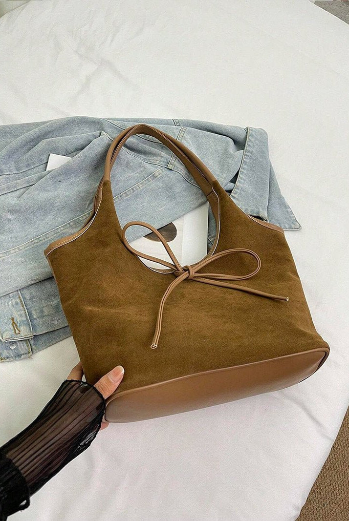 SOERA Florence Suede Bow Bag - Handbags - Soera-Bow-Bag/Black Black Regular