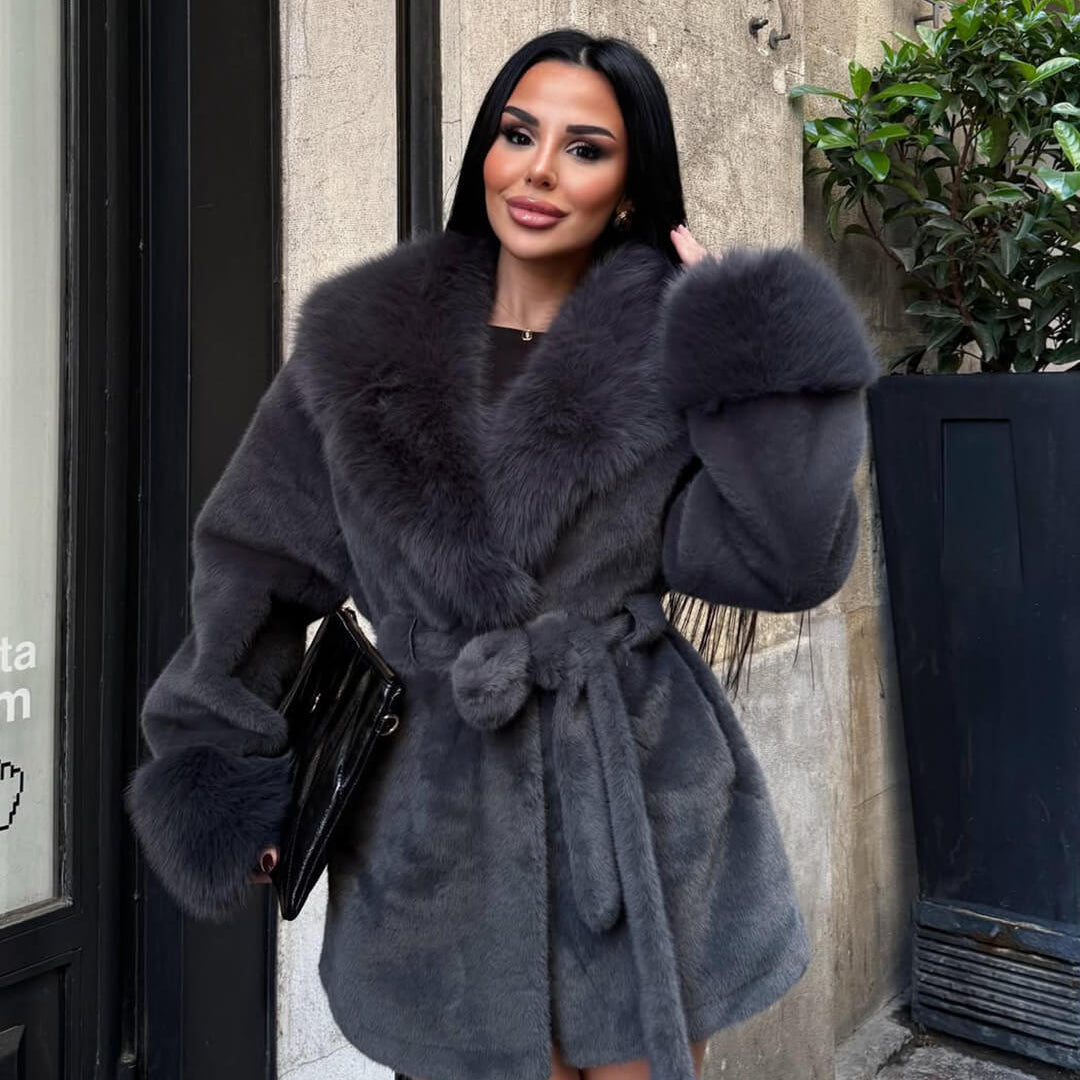 Jessa Jas met Imitatiebontkraag