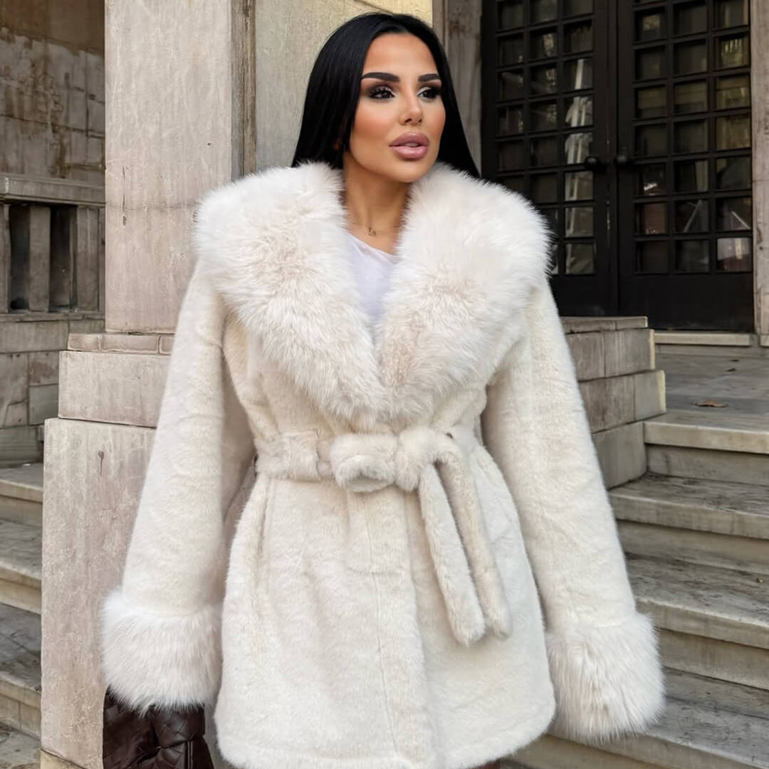 Jessa Jas met Imitatiebontkraag