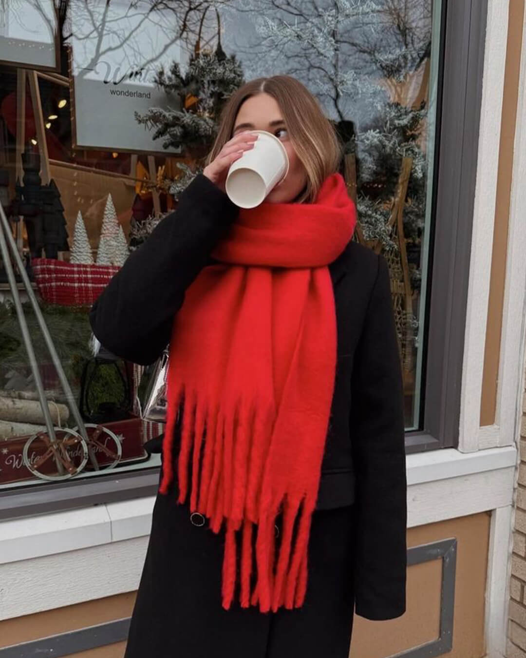 SOERA Tanya Tasseled Winter Scarf - Scarf - Red