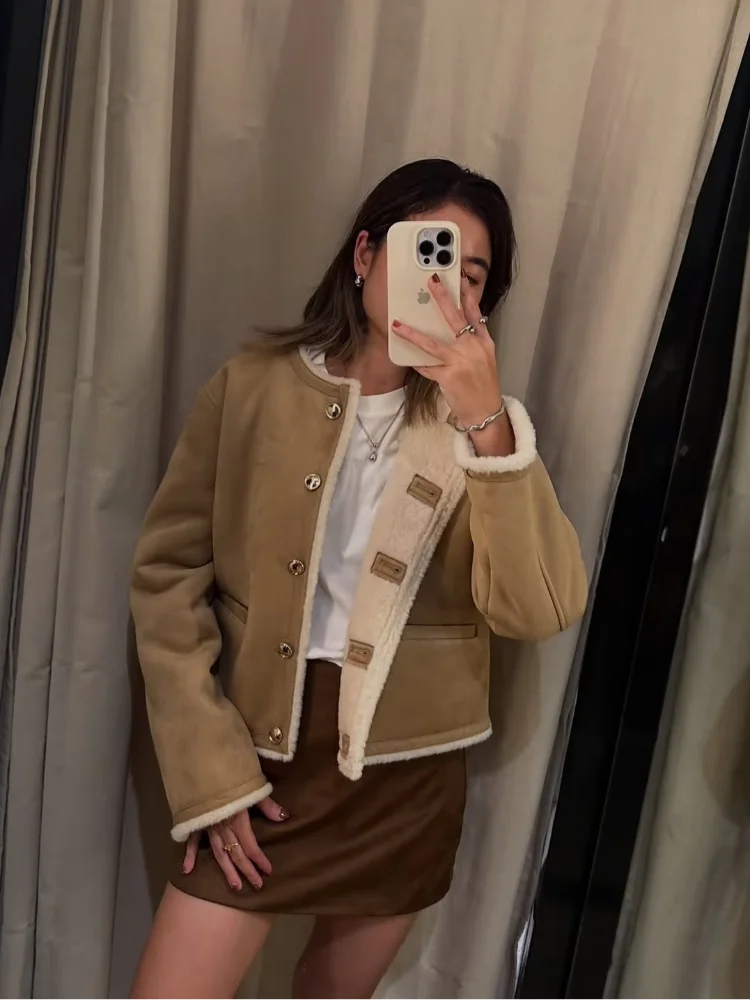 Stylish Brown Faux Fur Coat for Women - Loose Winter Outerwear 2025 2