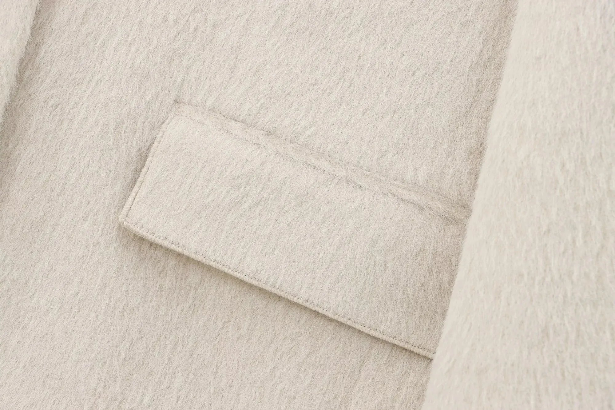 Women's Faux Fur Coat with Turn-Down Collar - Stylish Winter Coat for Chilly Days 5