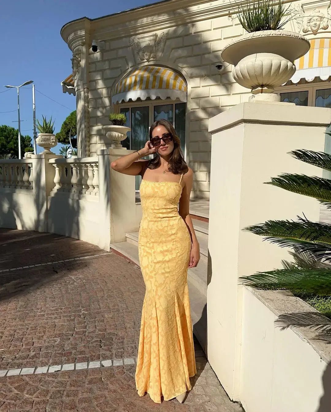 SOERA Claire Lace - Up Back Fishtail Maxi Dress - Dress -  Yellow S