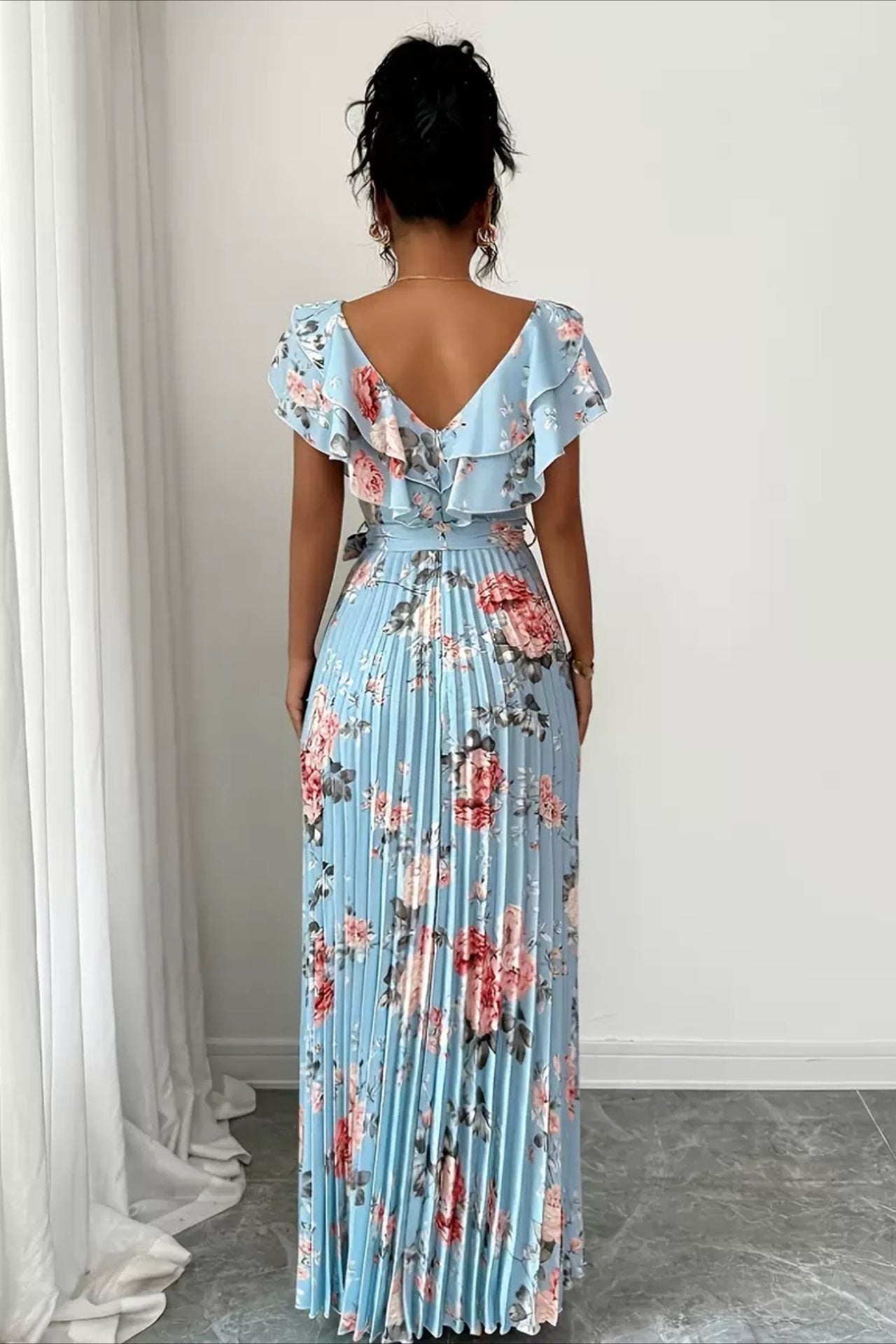 SOERA Valentina Floral V - Neck Ruffle Sleeve Maxi Dress - Dress -  Blue XS