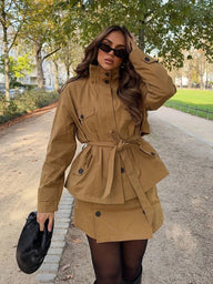 Ellie hoge kraag ceintuur jack & skort set